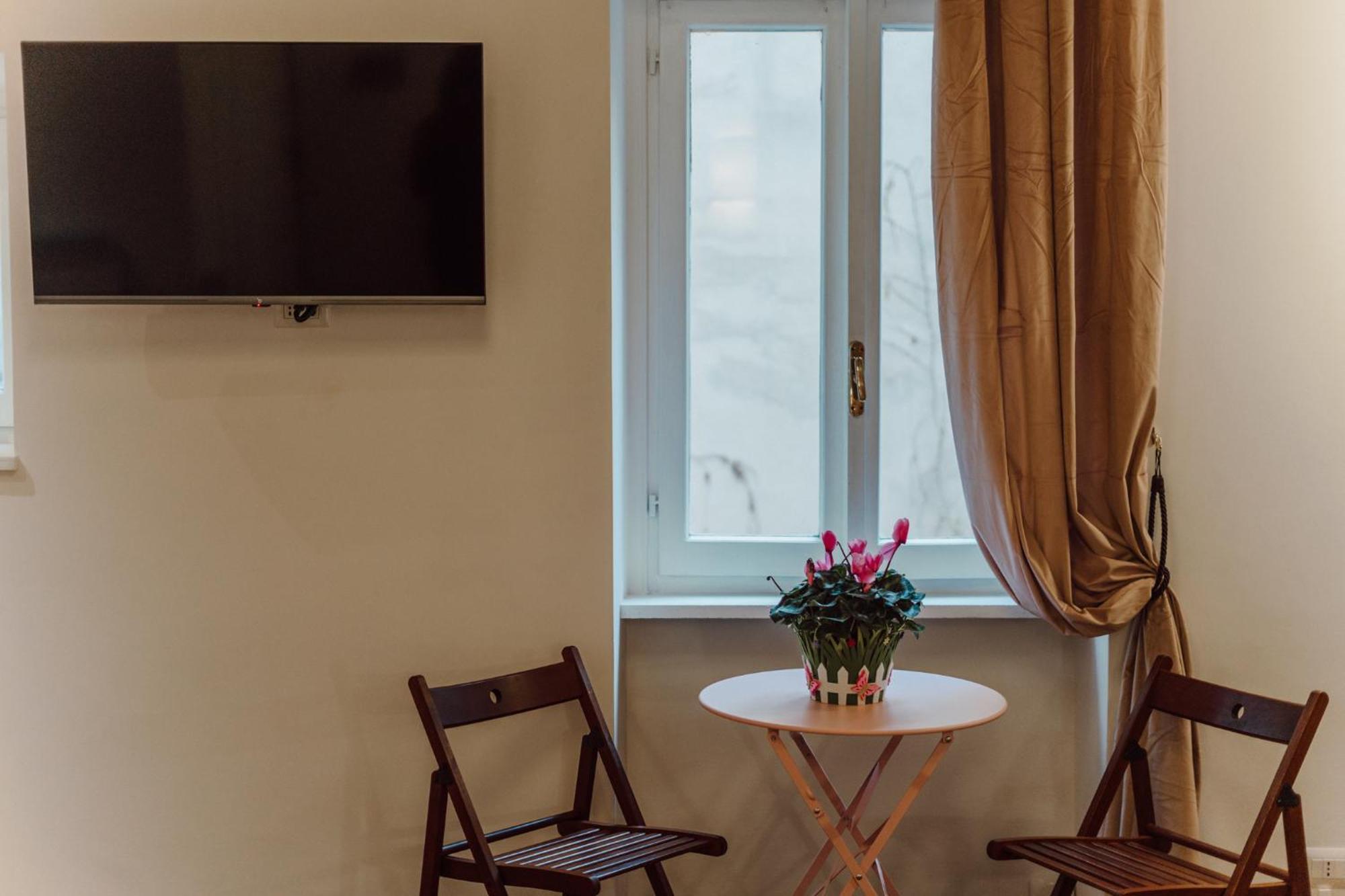 La Maisonette Di Trastevere Rzym Zewnętrze zdjęcie
